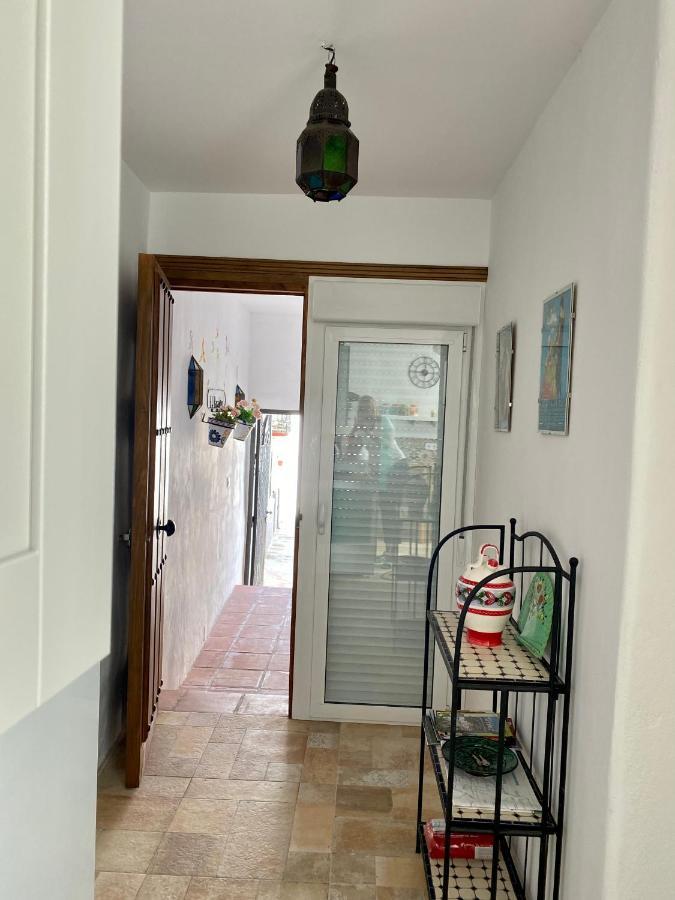 Cheerful One Bedroom Townhouse With Patio Árchez Eksteriør bilde